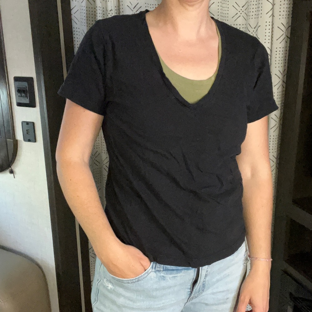 Madewell v neck tee